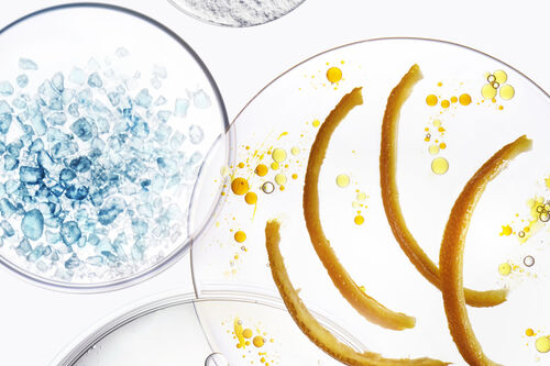 Scrub Apaisant - Opening Parcel Kérastase | L'Oréal Partner Shop