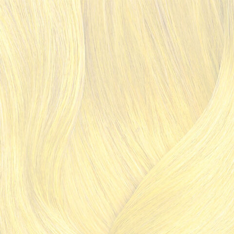 SoColor Ultra Blonde Ash+ - Matrix | L'Oréal Partner Shop