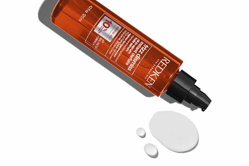Frizz Dismiss Instant Deflate Oil-In-Serum - Redken Retail Haircare | L'Oréal Partner Shop