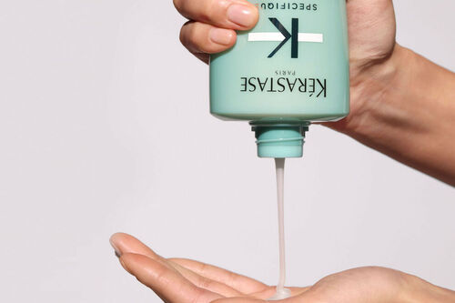 Spécifique Bain Divalent - Opening Parcel Kérastase | L'Oréal Partner Shop